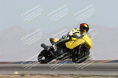 media/Dec-01-2025-Moto Forza (Mon) [[2daa91e15f]]/2-Intermediate Group/Session 2 Turn 9 Entry/